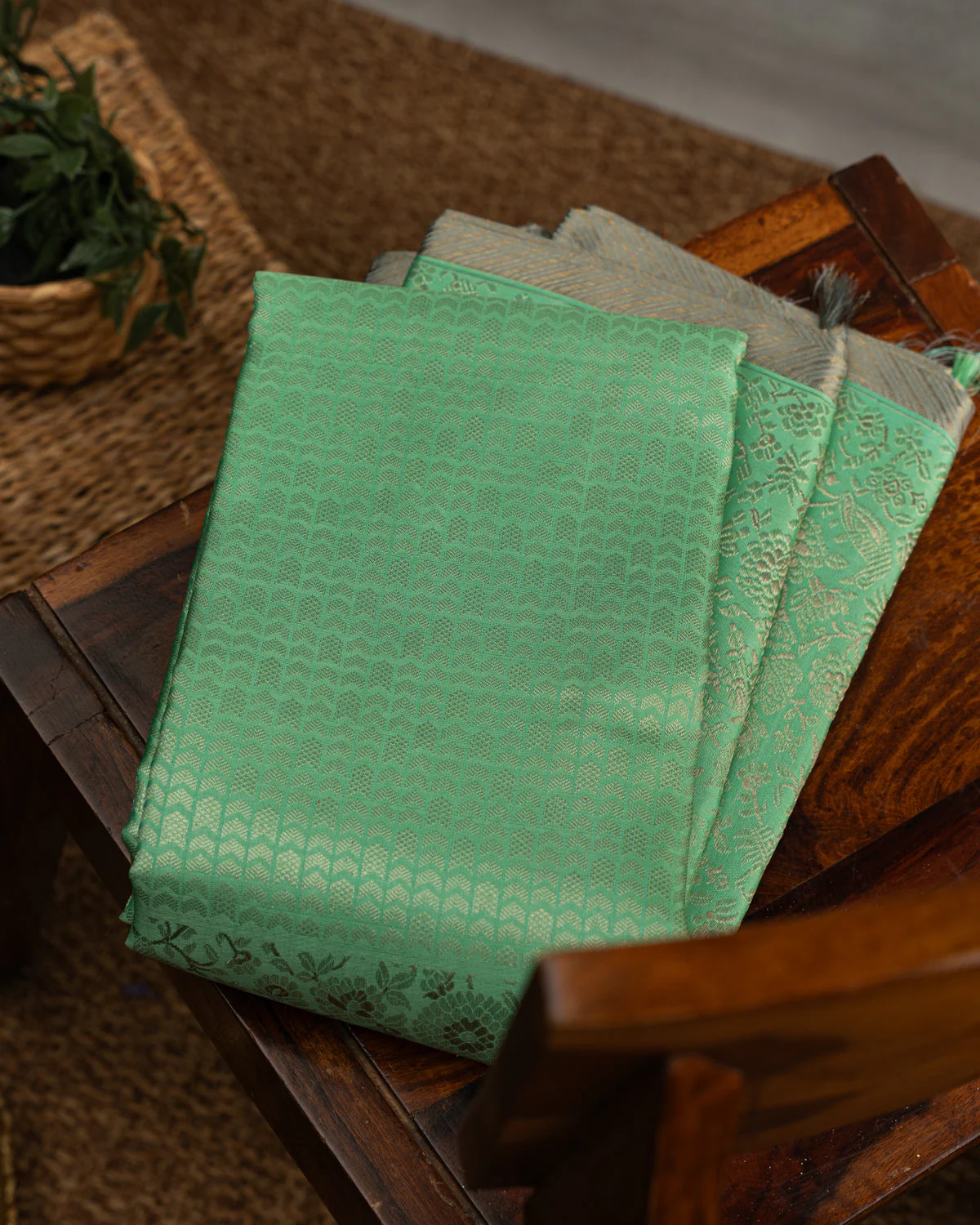 Teal Kanchipuram Silk Saree With Silver Zari Weaves - Image 3