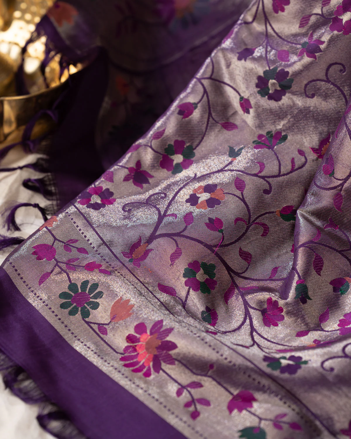 Violet Kanchipuram Silk Saree With Zari Weaves - Image 7