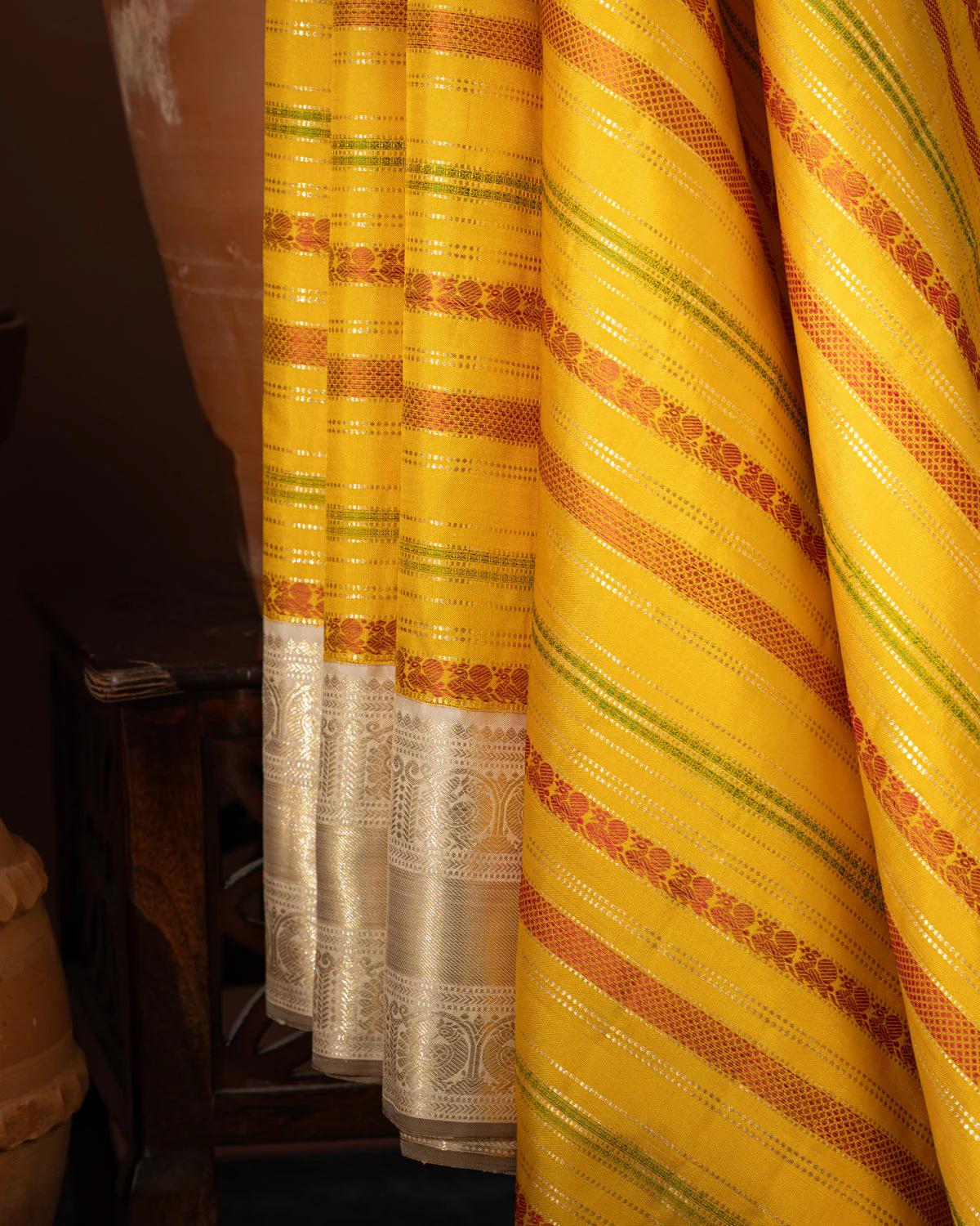 Yellow & Beige Kanchipuram Silk Saree With Thread & Zari Weave - Image 6