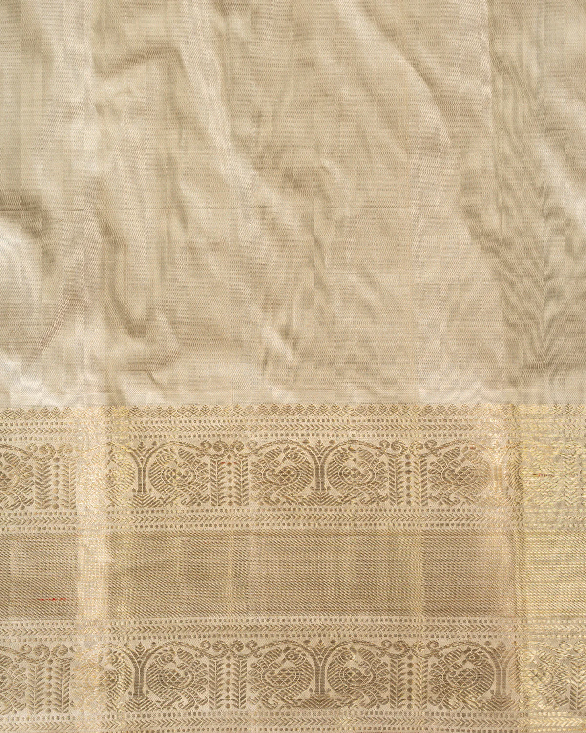 Yellow & Beige Kanchipuram Silk Saree With Thread & Zari Weave - Image 7