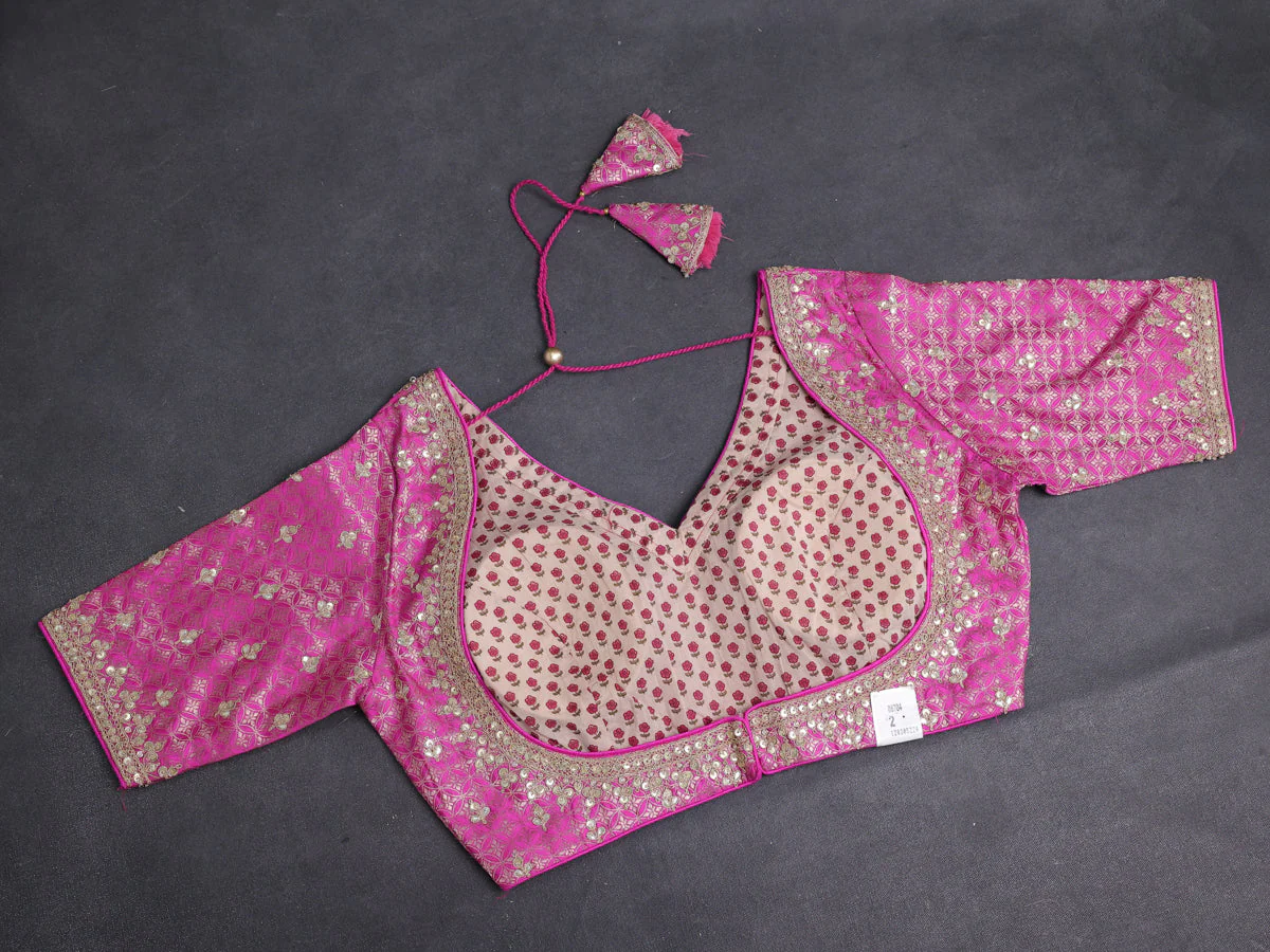 Lavender-Pink Tissue Silk Saree With Embroidered Readymade Blouse - Image 5