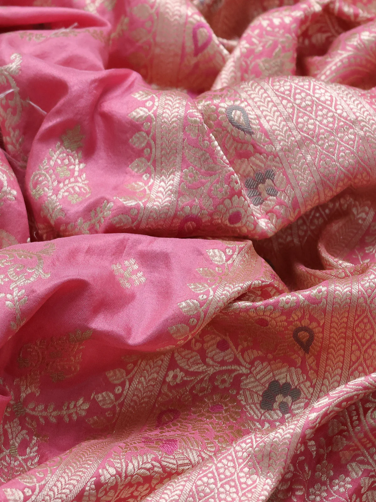Light Pink Banarasi Silk Saree - Image 3