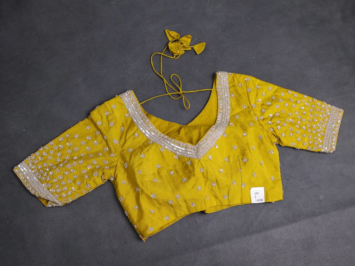 Lime Yellow Banarasi Silk Saree With Embroidered Readymade Blouse - Image 5