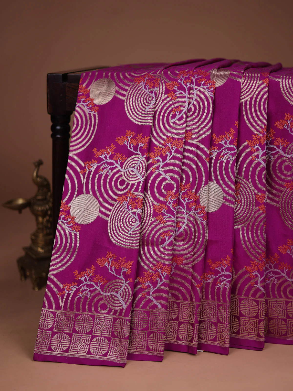 Magenta Pink Banarasi Silk Saree - Image 2