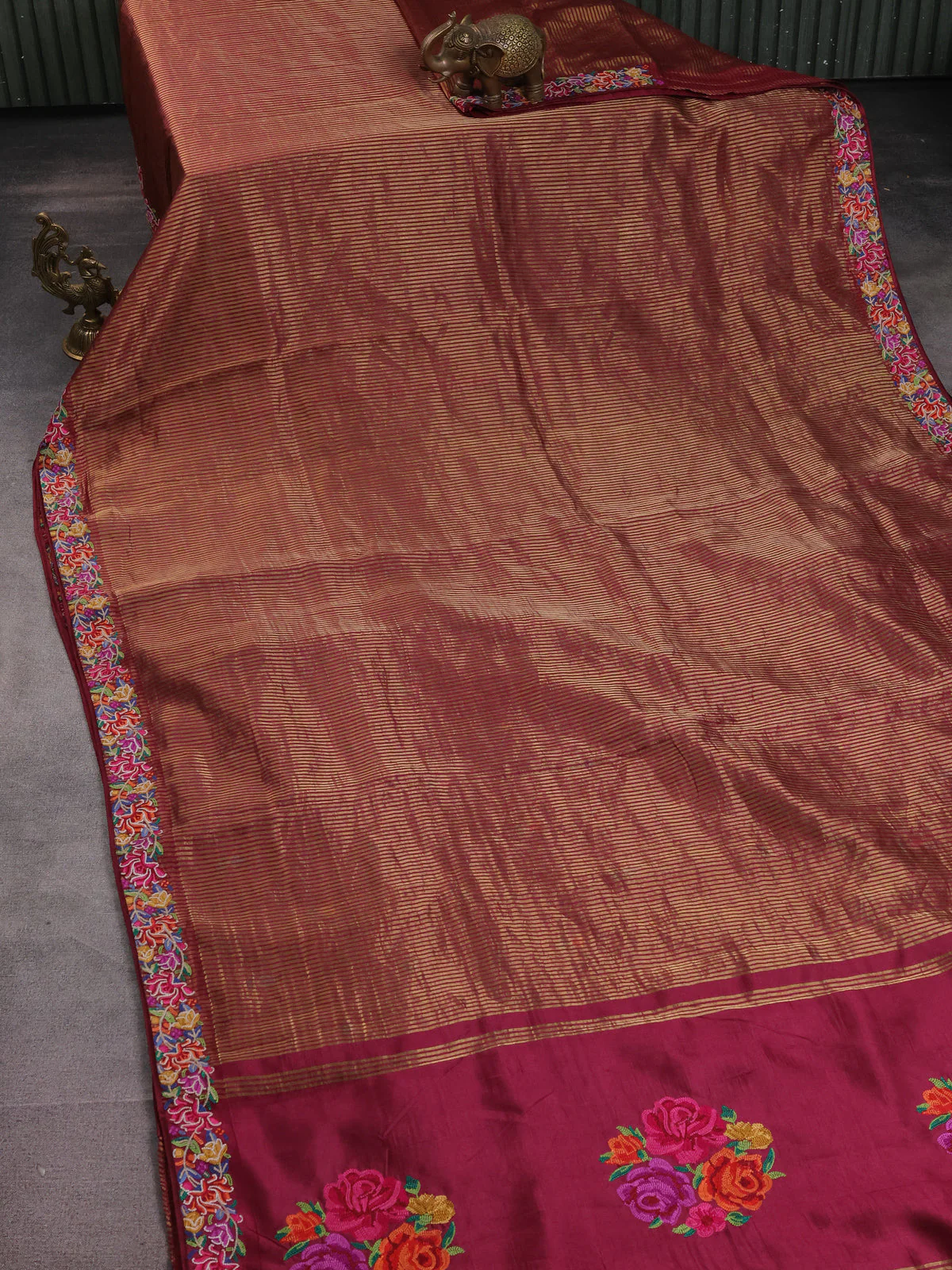 Maroon Chanderi silk saree - Image 2