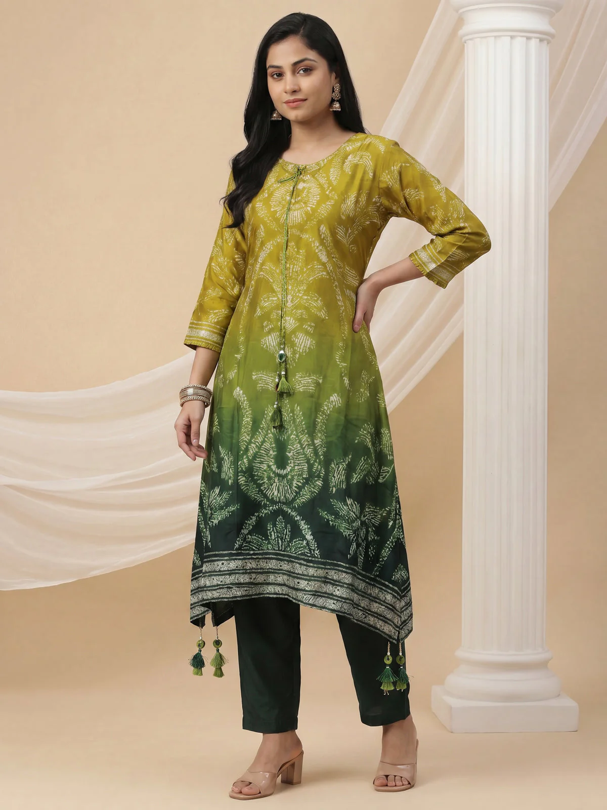 Mehendi Green Muslin Tail cut Kurti and Pant Set - Image 2
