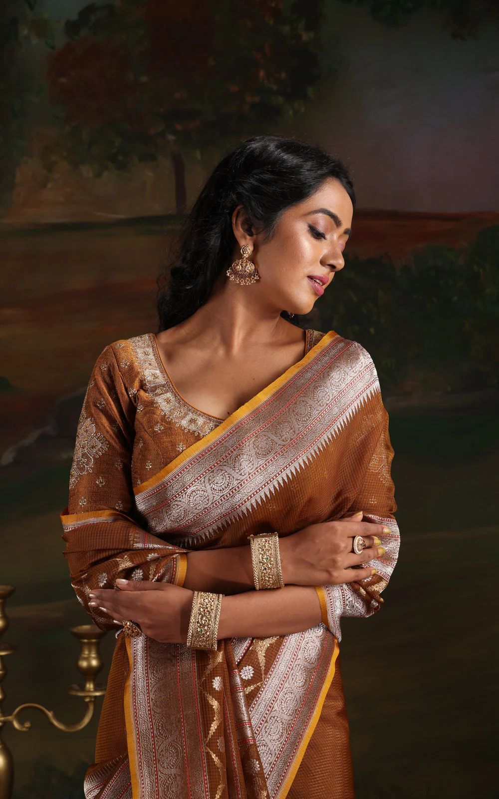 Mehendi Green & Mustard Yellow Iktara Kora Silk Saree - Image 4