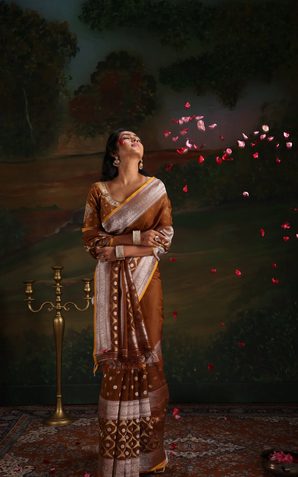 Mehendi Green & Mustard Yellow Iktara Kora Silk Saree - Image 6