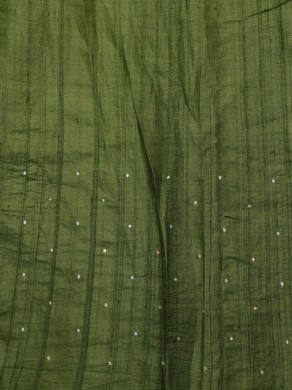 Mehendi Green Pure Tussar Silk Saree With Kutch Embroidery & Kantha Stitch Work - Image 4