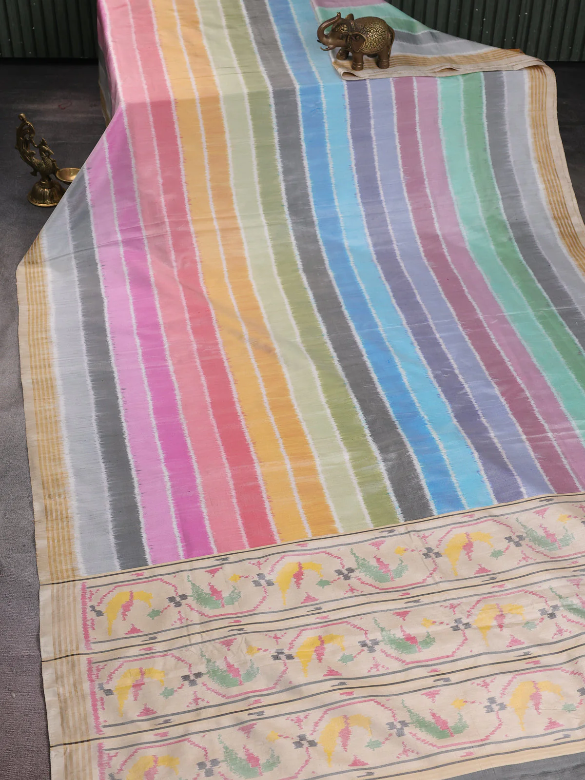 Multi Colour Pochampally Silk Saree - Image 2