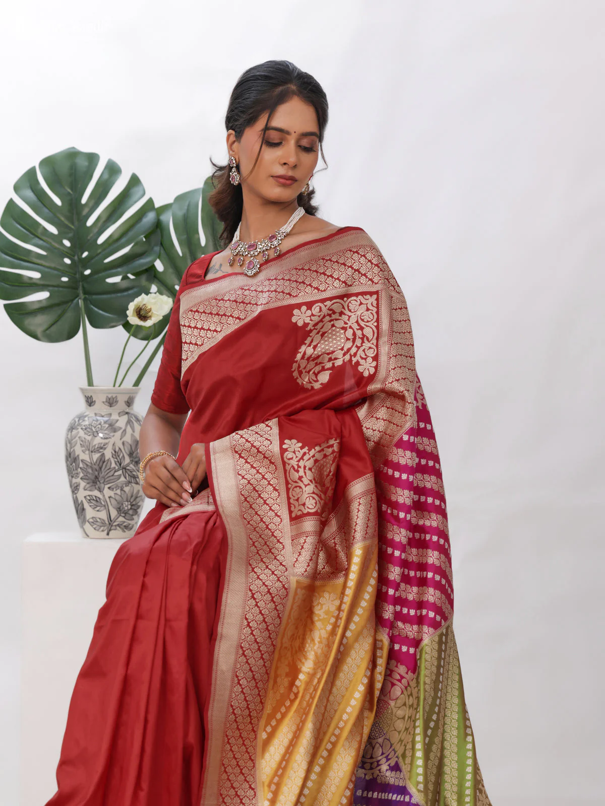 Multi Colour - Red Banarasi Kadwa Silk Saree - Image 2