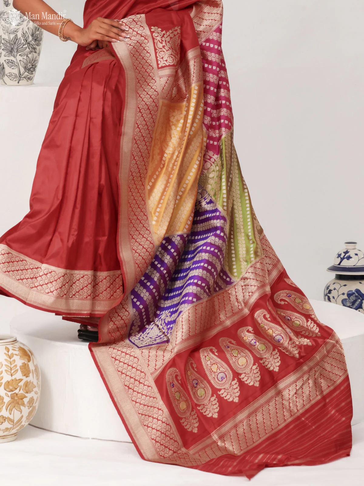 Multi Colour - Red Banarasi Kadwa Silk Saree - Image 3