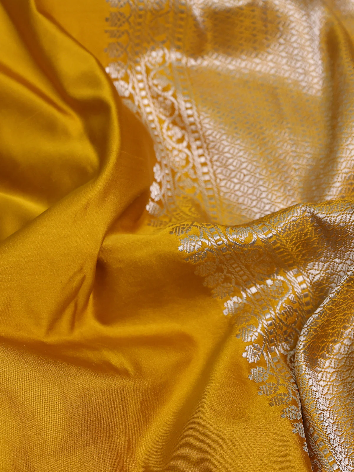 Mustard Yellow Banarasi Mushru Silk Saree - Image 3