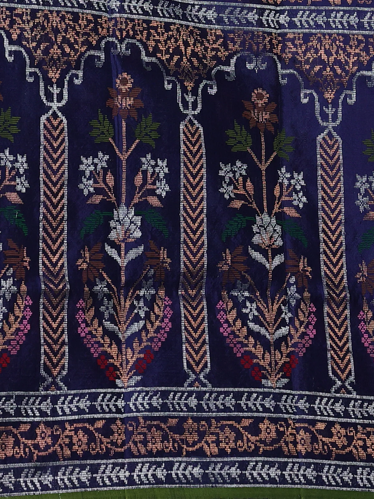 Navy Blue Kota Tissue Silk Saree - Image 3