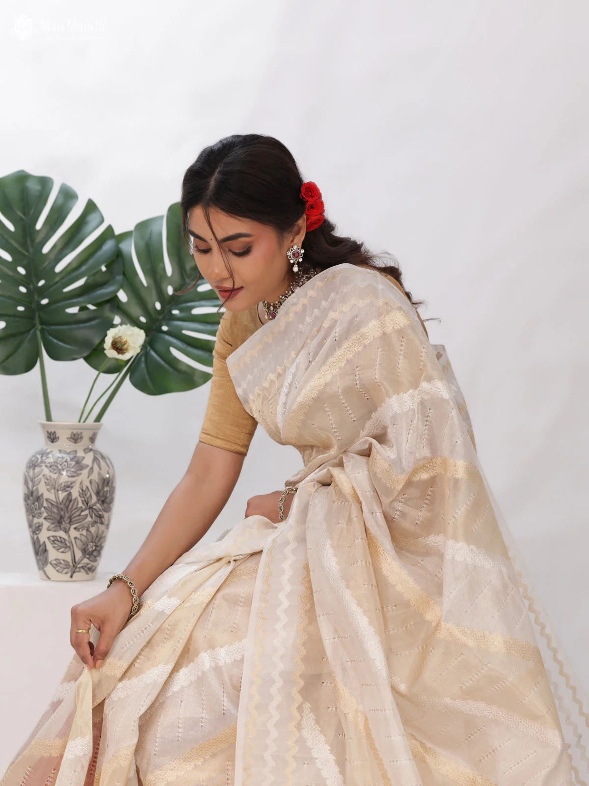 Off White Banarasi Kora Silk Saree - Image 2