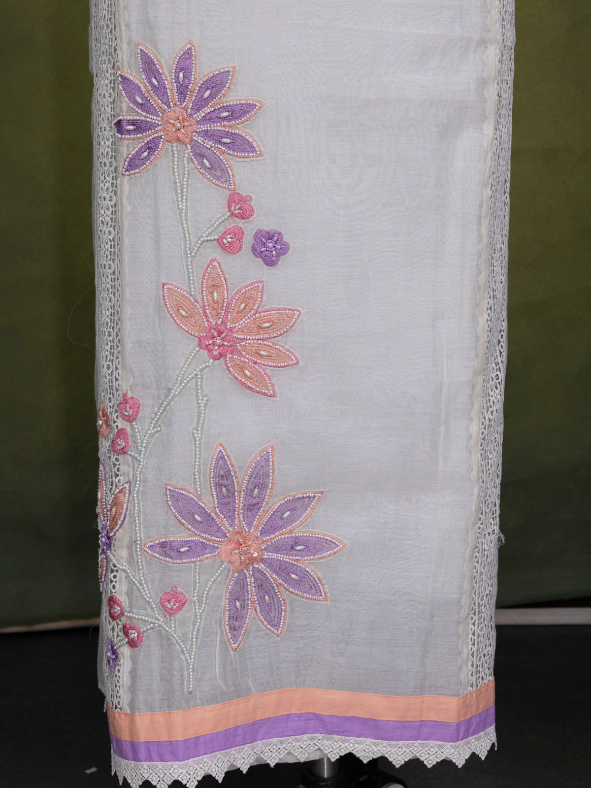 Off-White Chanderi Unstitched Suit - Image 4
