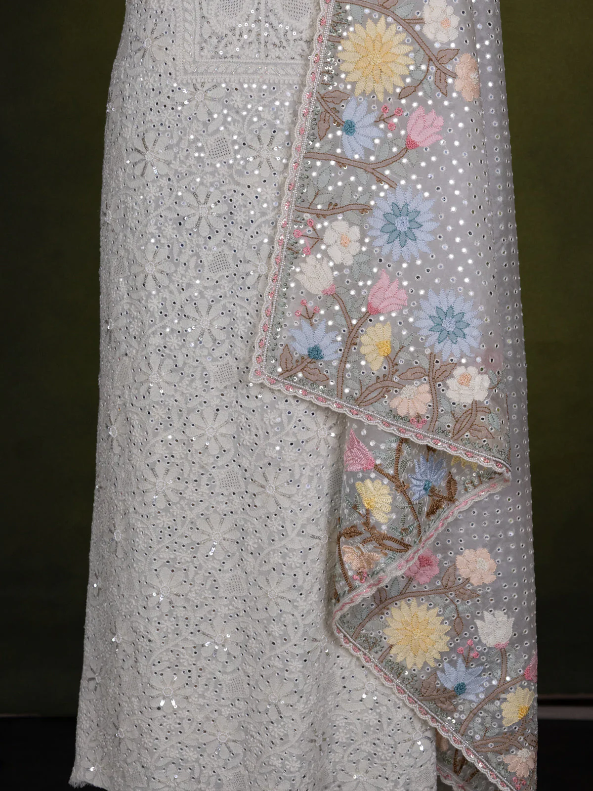 Off-White georgette Unstitched Suit with Chikankari Work - Image 4