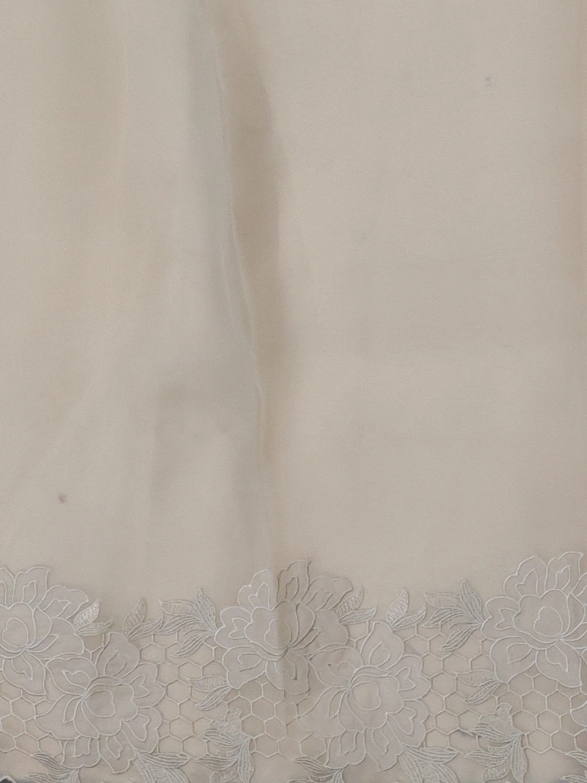 Off White Organza Silk Saree - Image 3