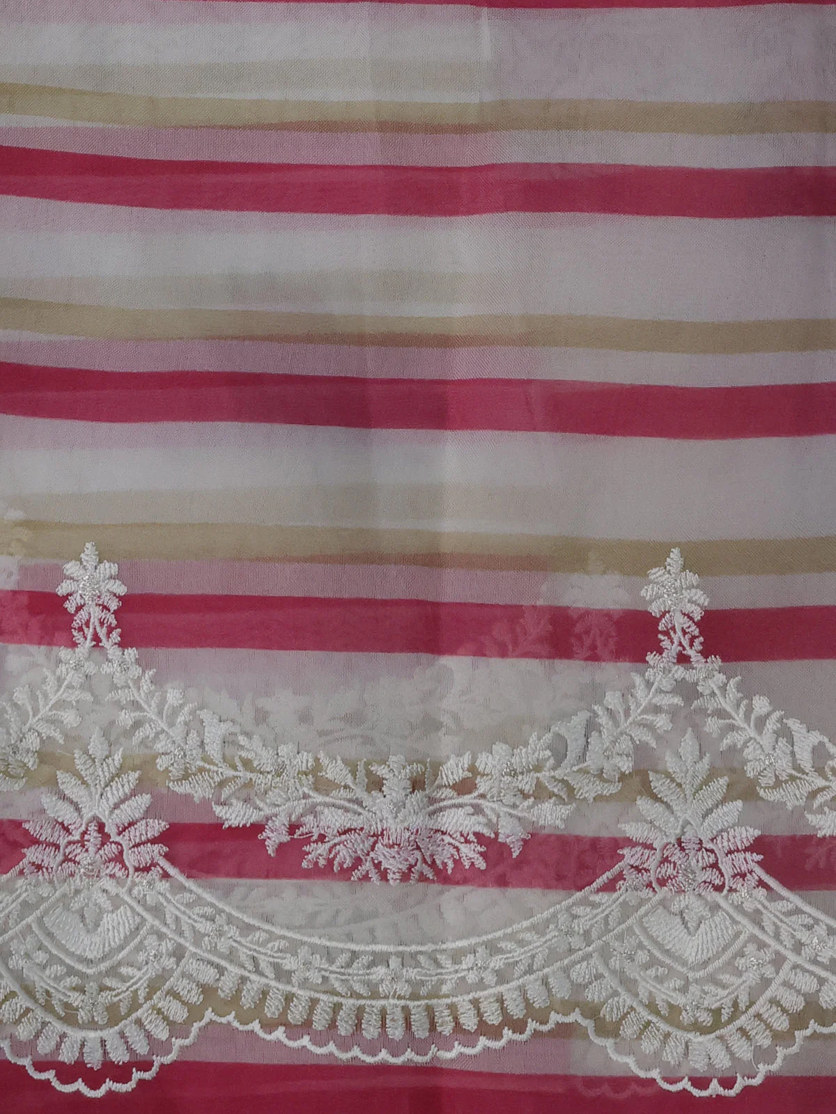 Off White Organza Silk Saree - Image 4