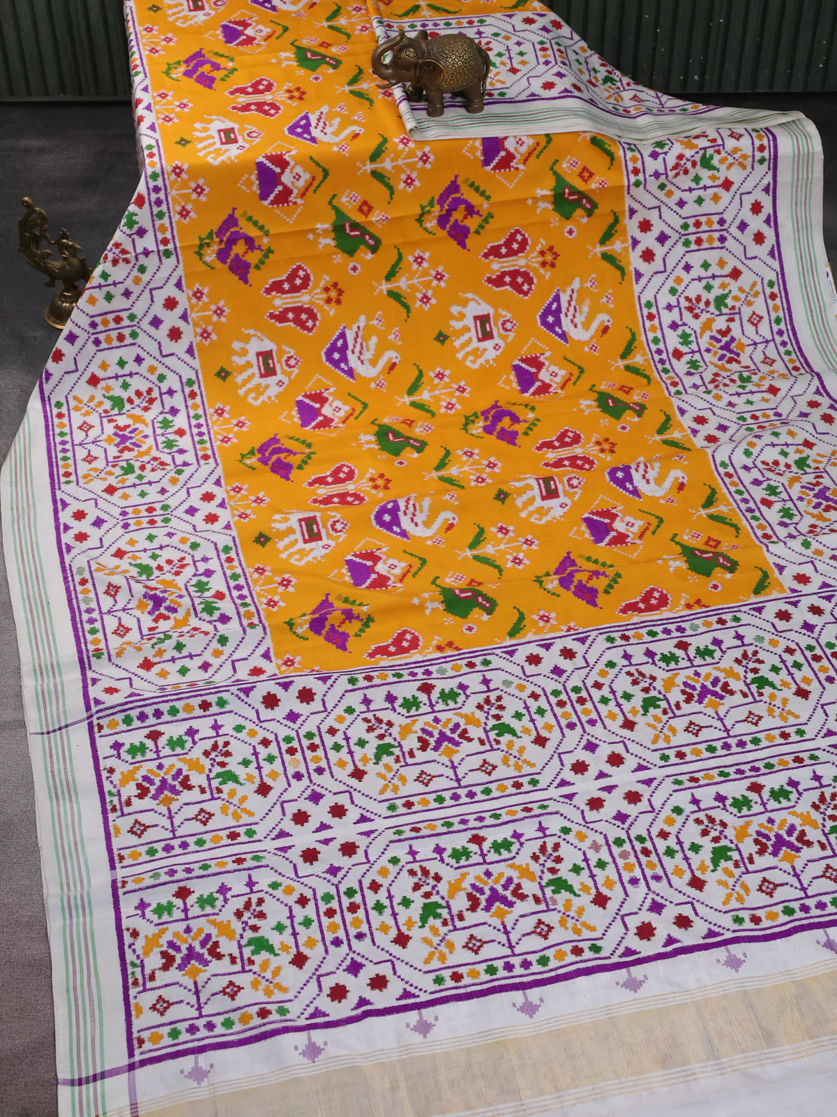Off White Patan Patola Silk Saree - Image 2