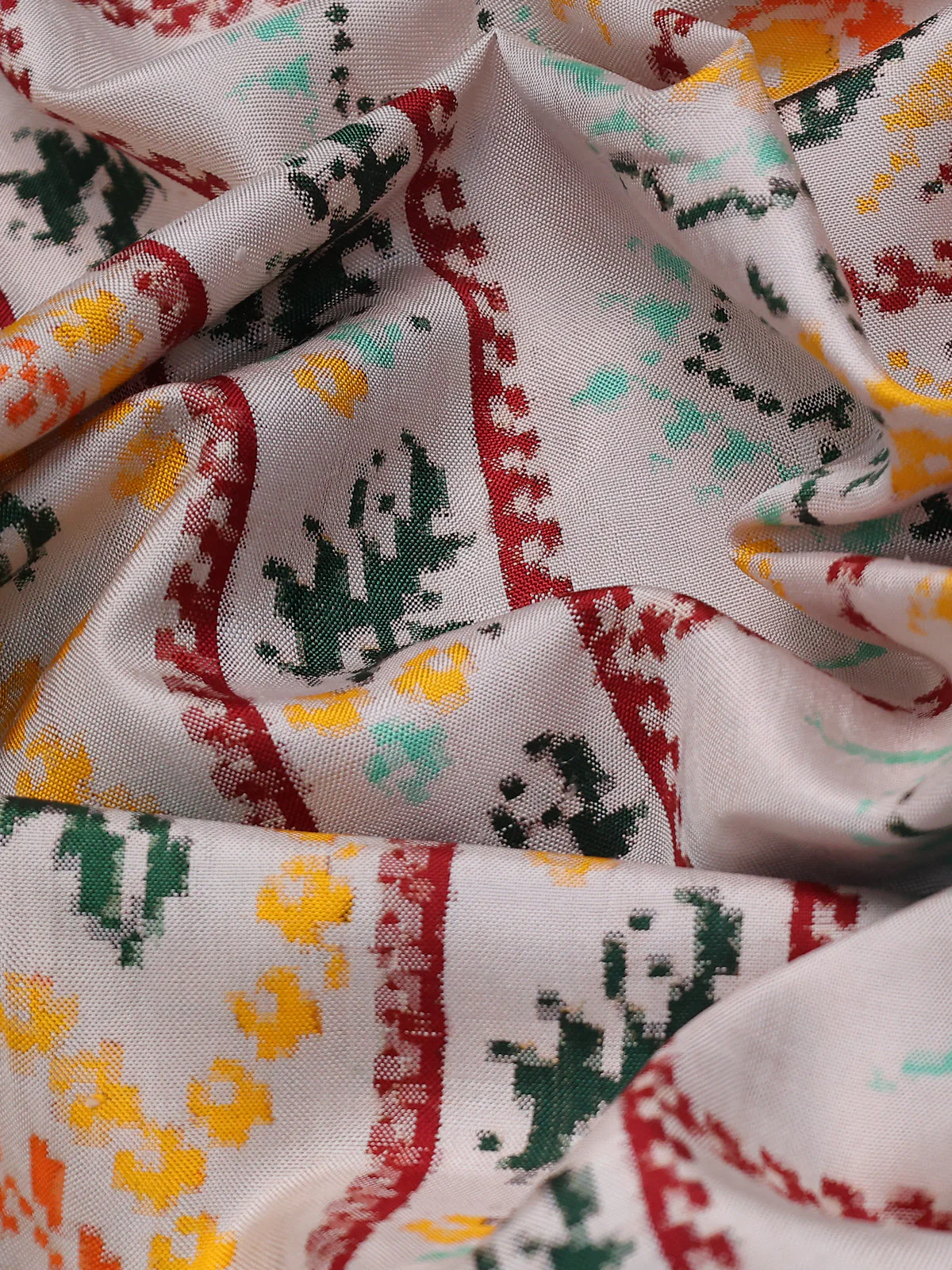Off White Patan Patola Silk Saree - Image 3
