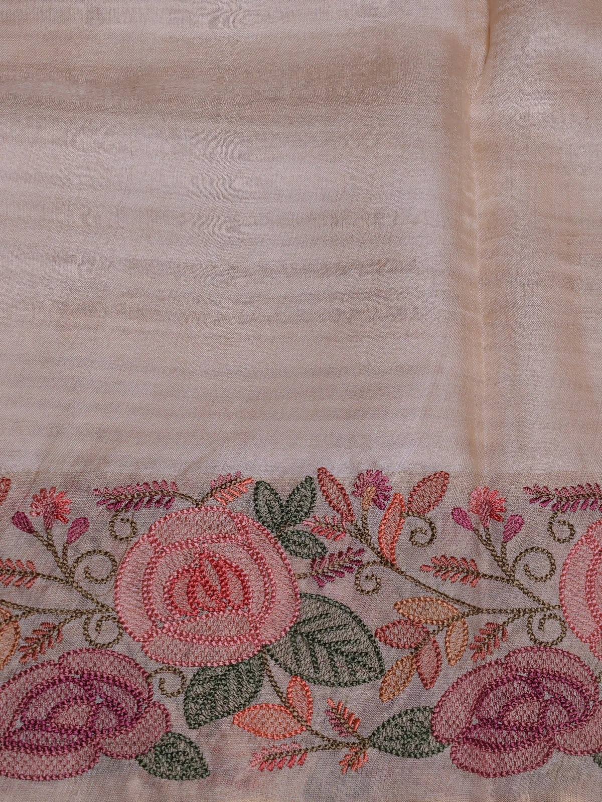 Off White Tussar Silk Saree - Image 4