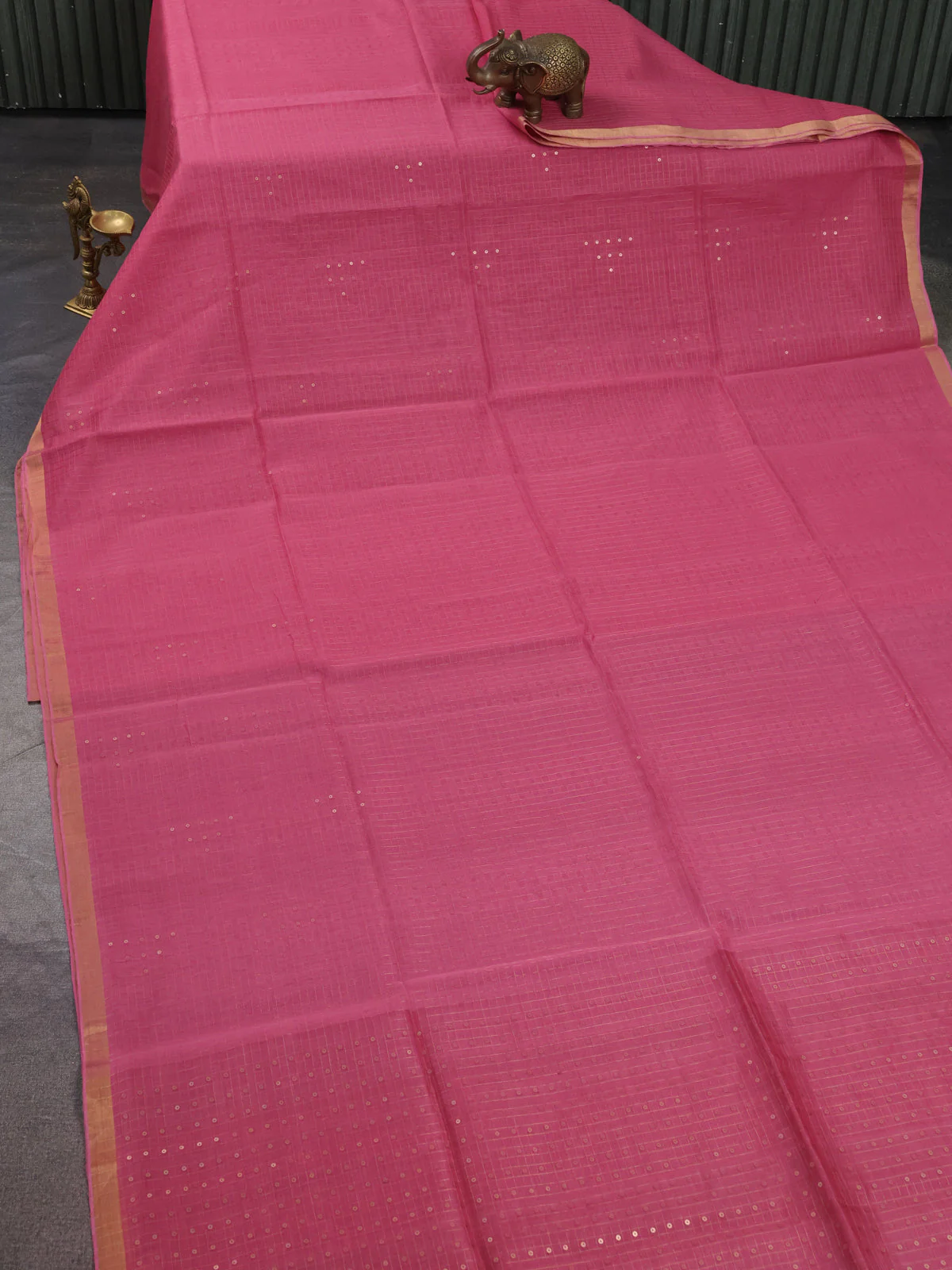 Onion Pink Muslin Organza Saree - Image 2