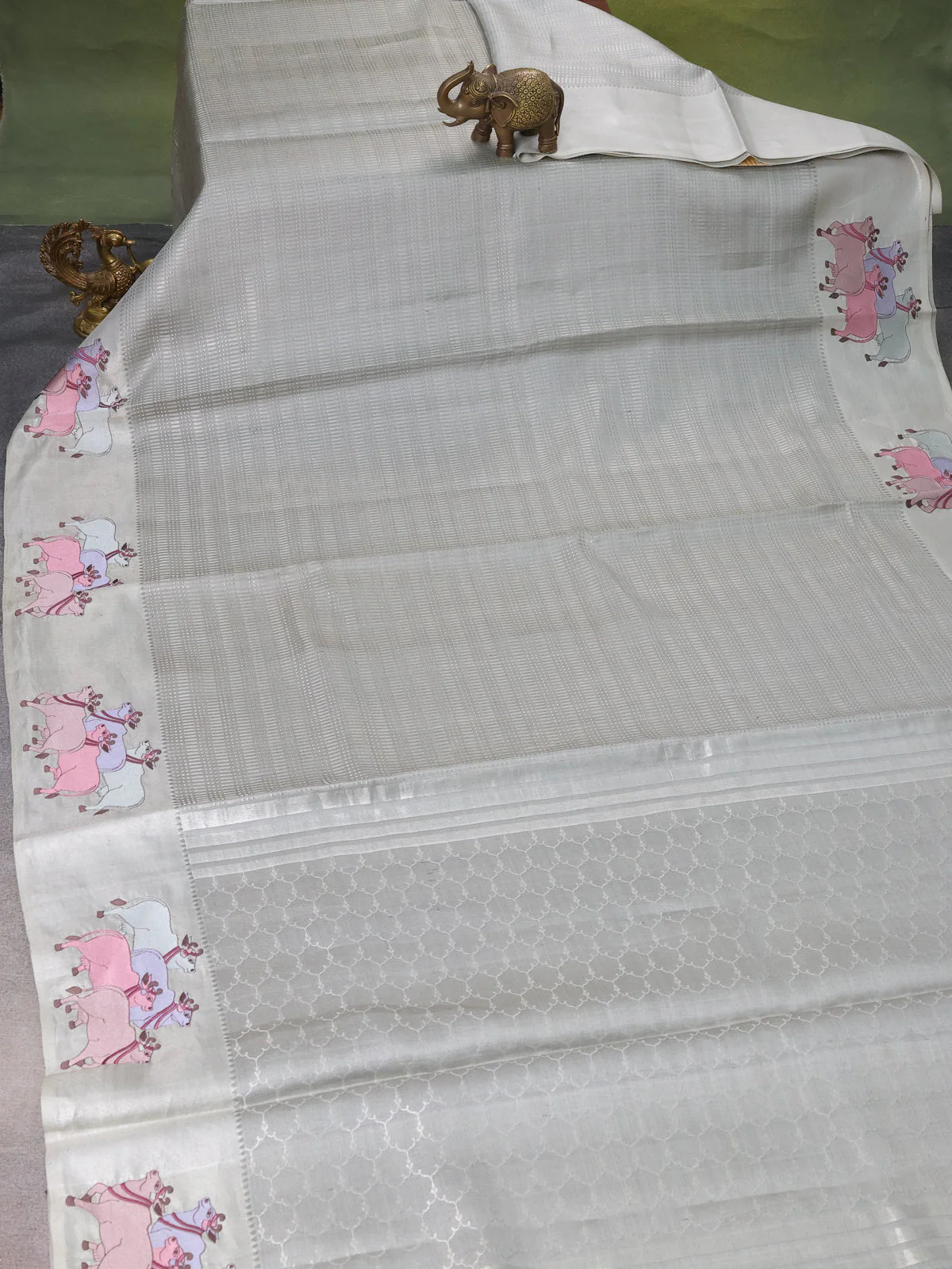 Pastel Grey Kanchipuram Silk Saree With Pichwai Design Border Embroidery - Image 2