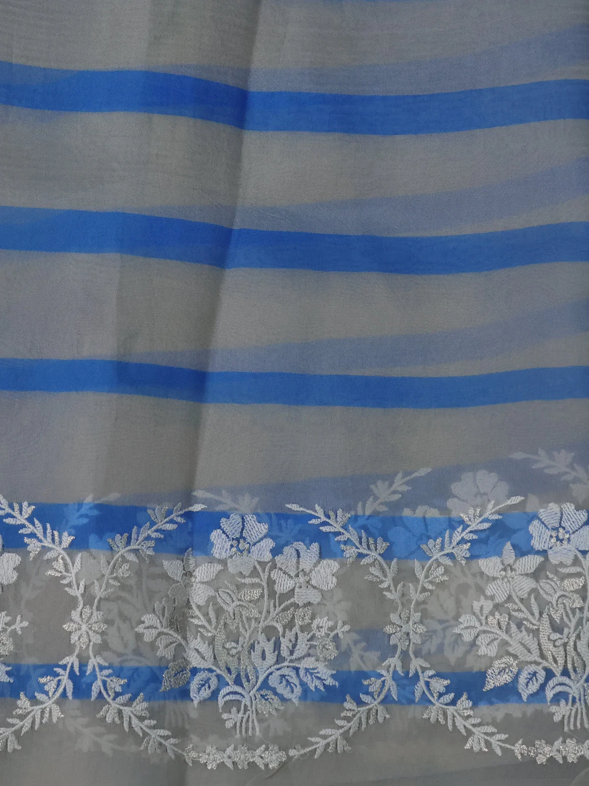 Pastel Grey Organza Silk Saree - Image 4