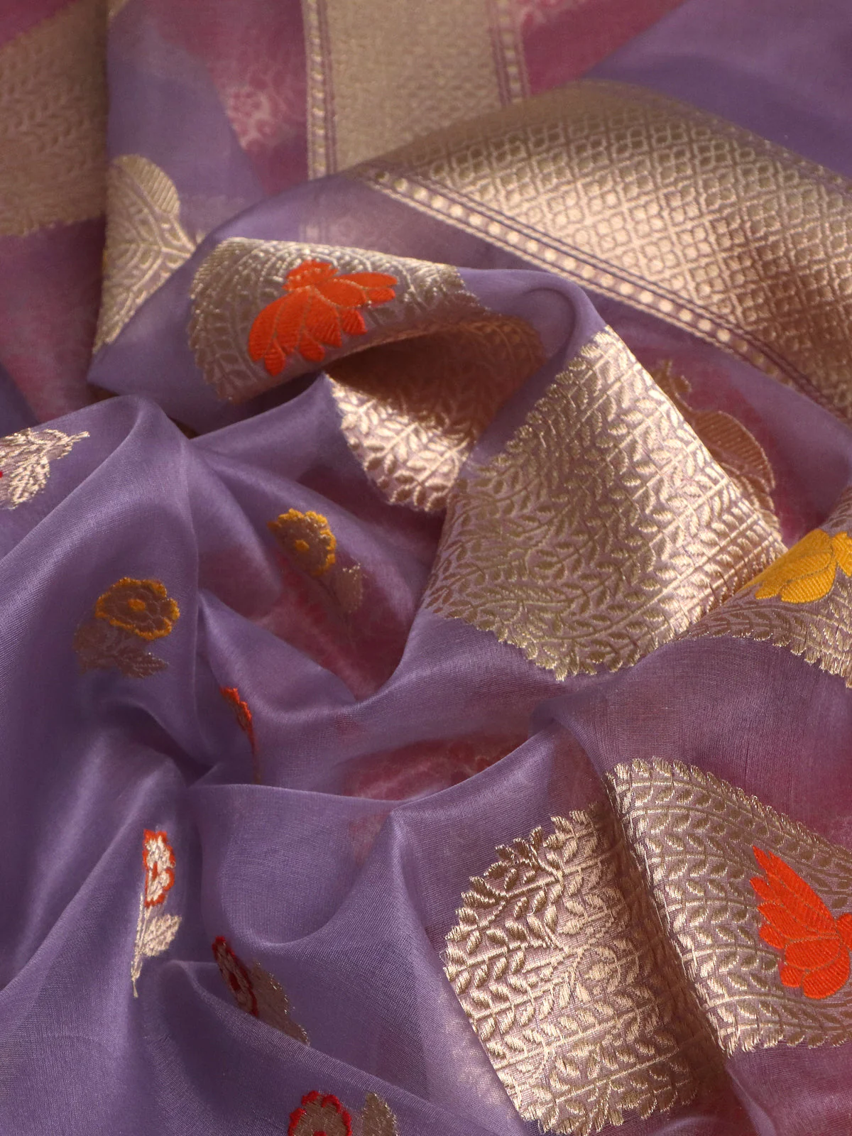 Pastel Lavender-Red Banarasi Kora Silk Saree - Image 3