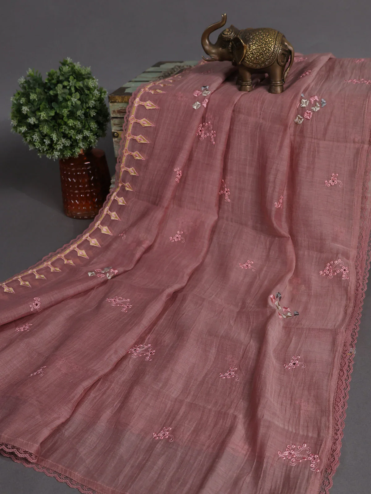 Pastel Peach Mul Chanderi Semi Stitched Suit - Image 3