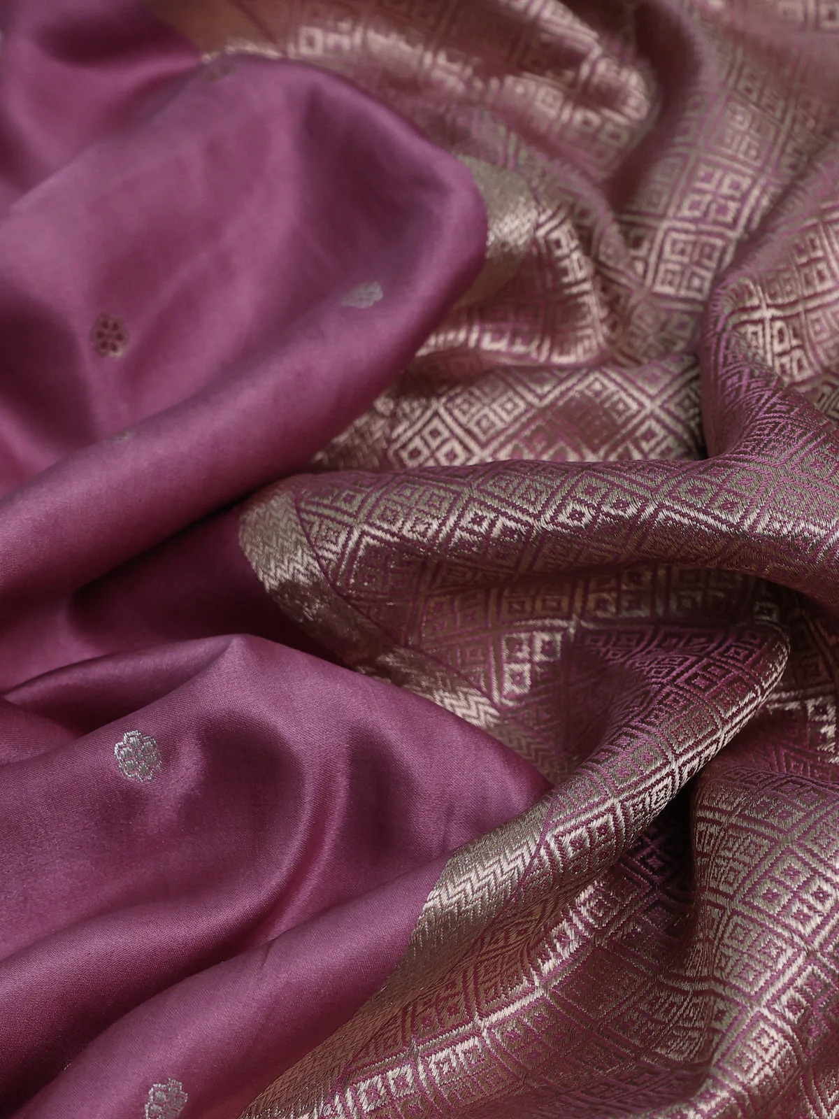 Pastel Pink Banarasi Mushru Silk Saree - Image 3