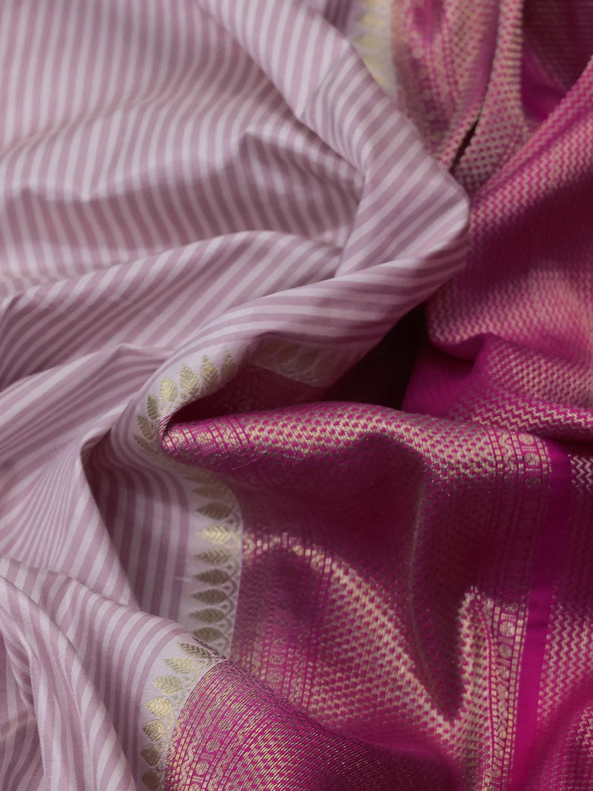 Pastel Pink-Pink Pure Kanchipuram Silk Saree With Border Embroidery - Image 3
