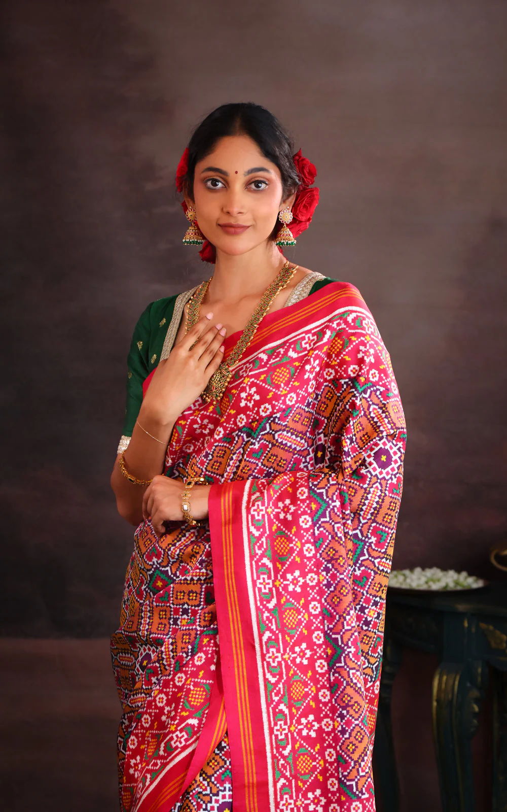 Purple & Pink Patan Patola Silk Saree - Image 3
