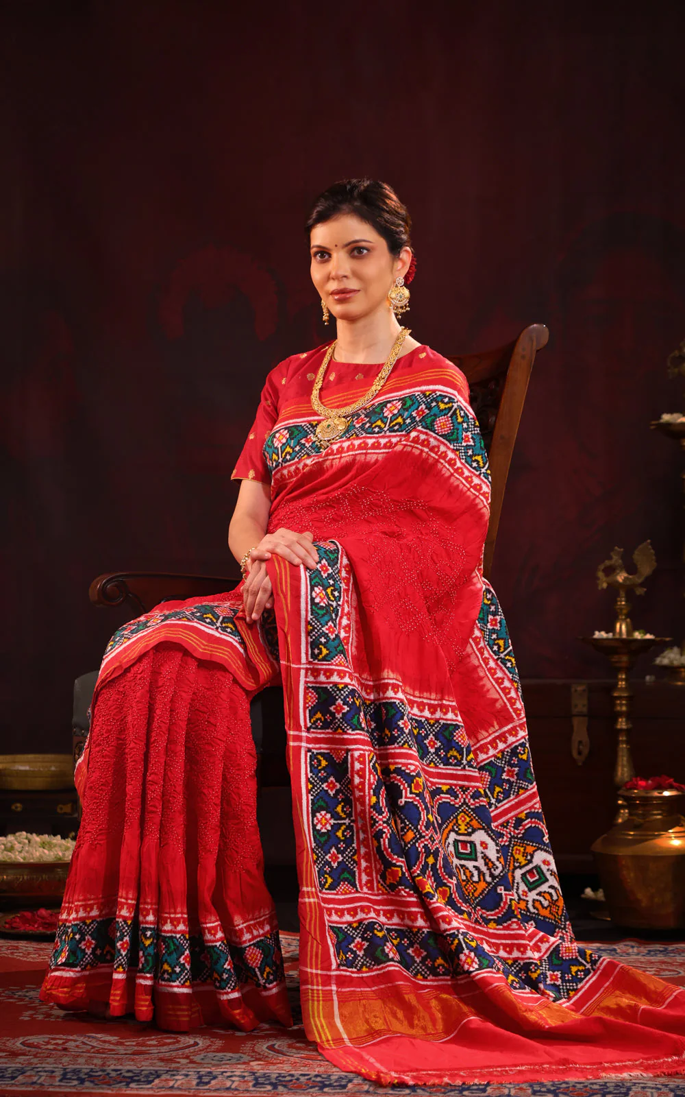 Red & Navy Blue Patan Patola Silk Saree With Bandhej - Image 5