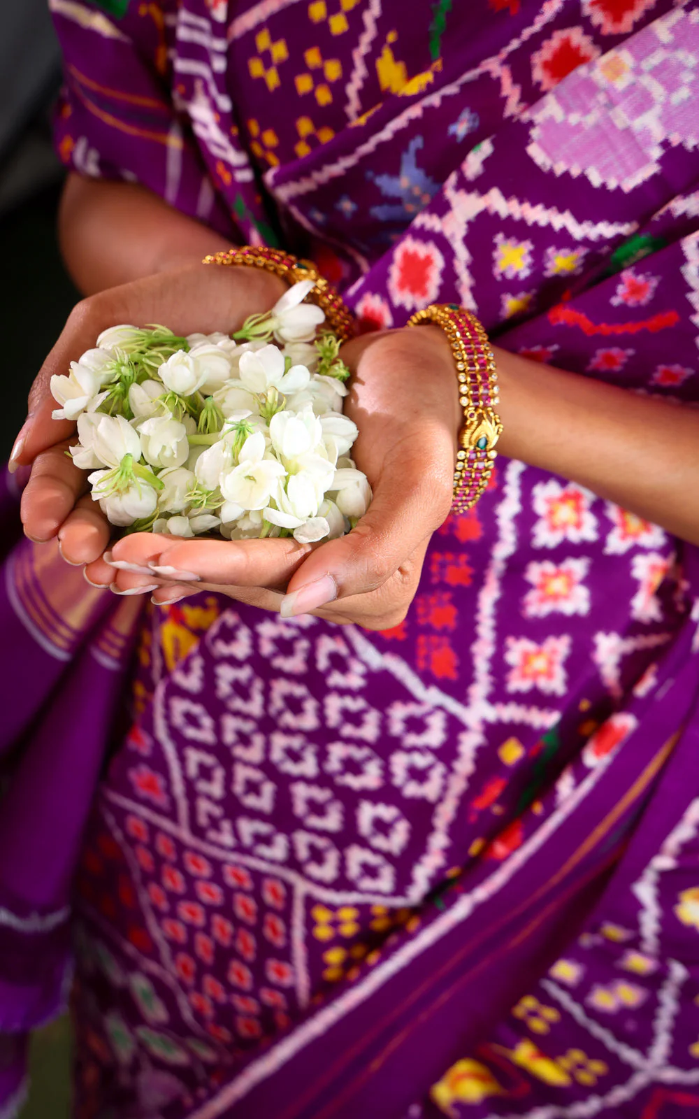 Violet Patan Patola Silk Saree - Image 7
