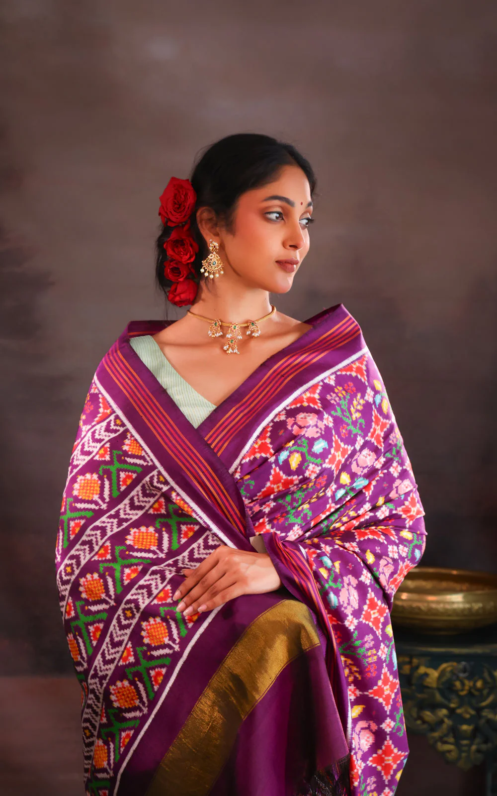 Violet Patan Patola Silk Saree - Image 5