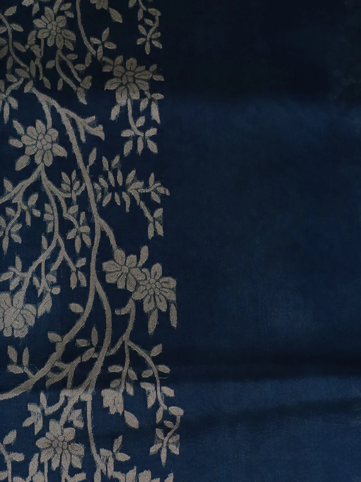 Peacock Blue Banarasi Kora Silk Saree - Image 4