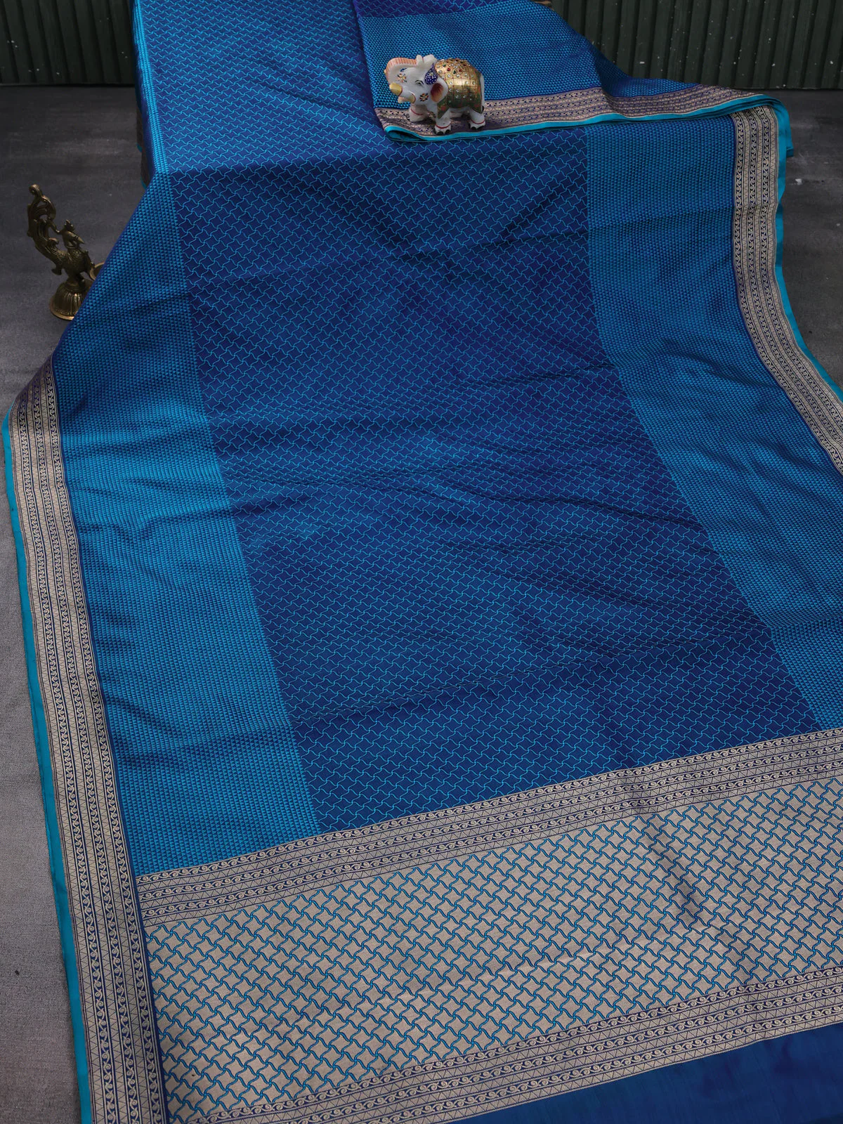 Peacock Blue Banarasi Tanshoi Silk Saree - Image 2