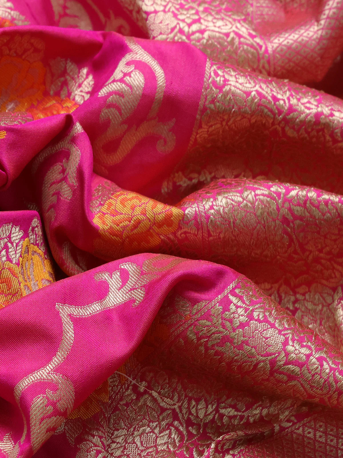 Pink Banarasi Silk Saree - Image 3