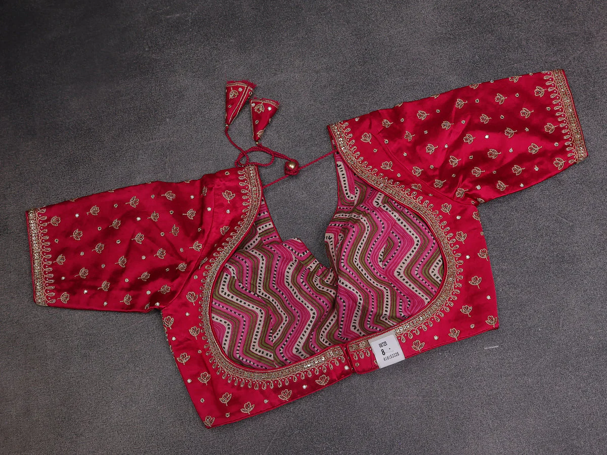 Pink Banarasi Silk Saree With Embroidery Readymade Blouse - Image 6