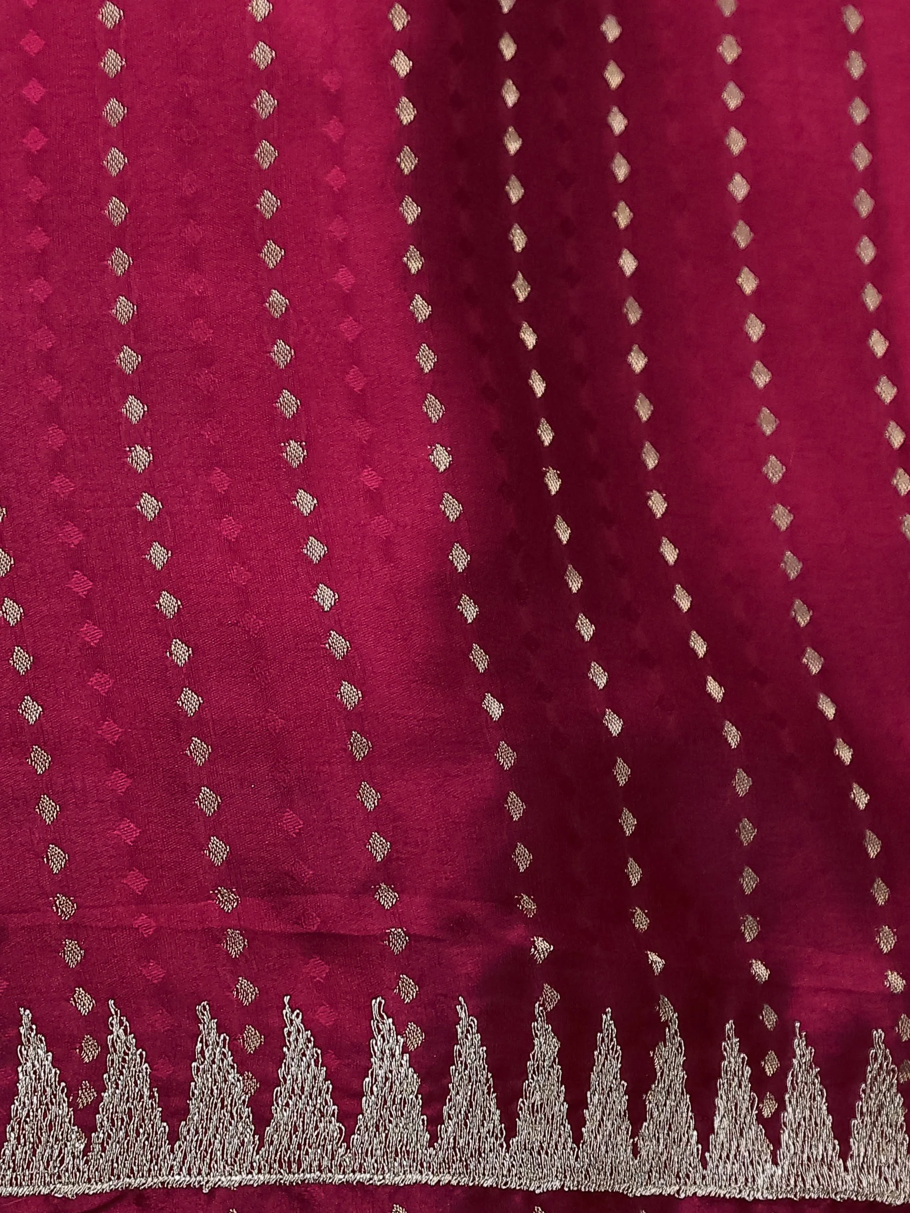 Pink Crepe Silk Saree With Border Embroidery - Image 5