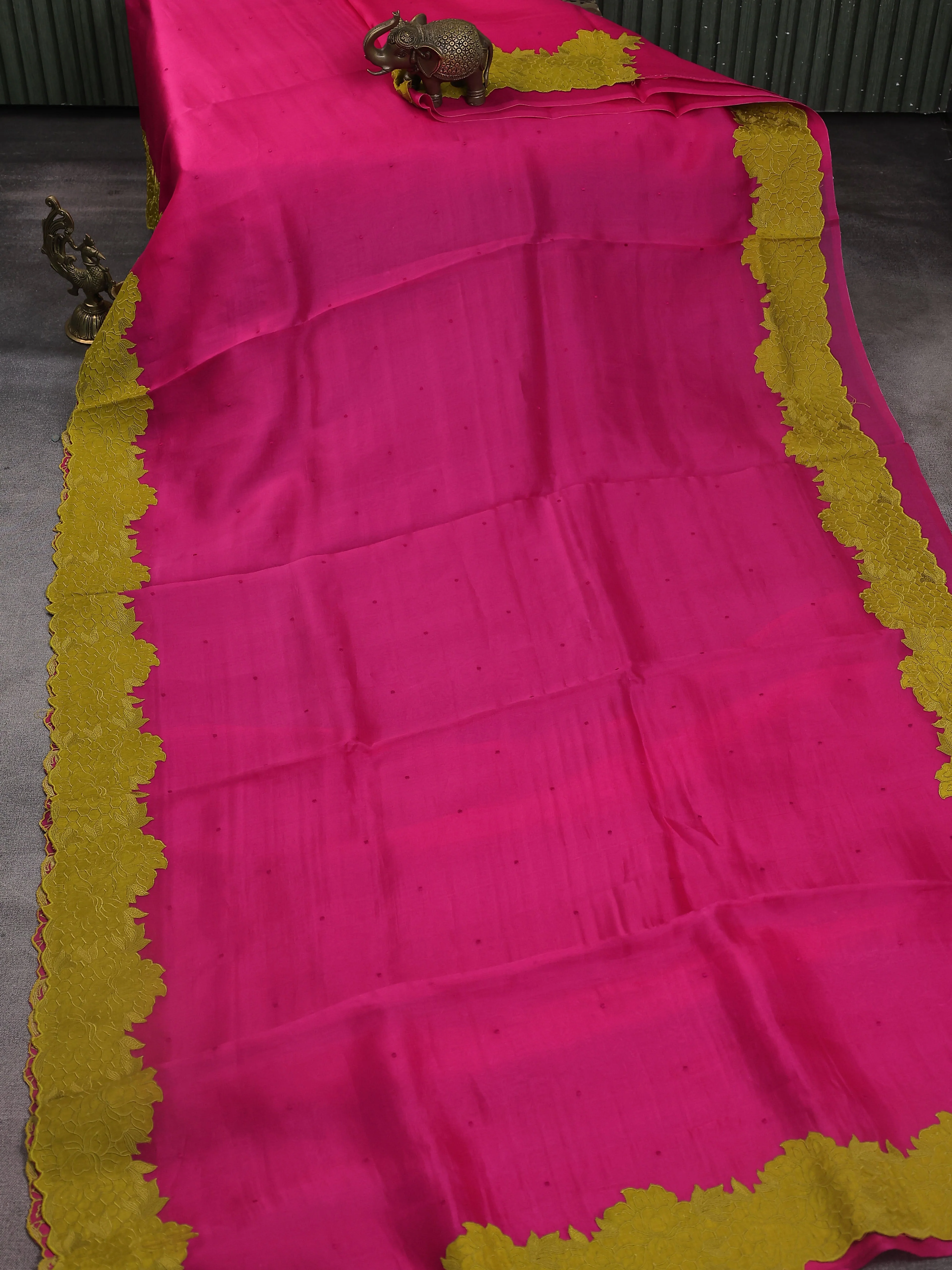 Pink Organza Silk Saree - Image 2