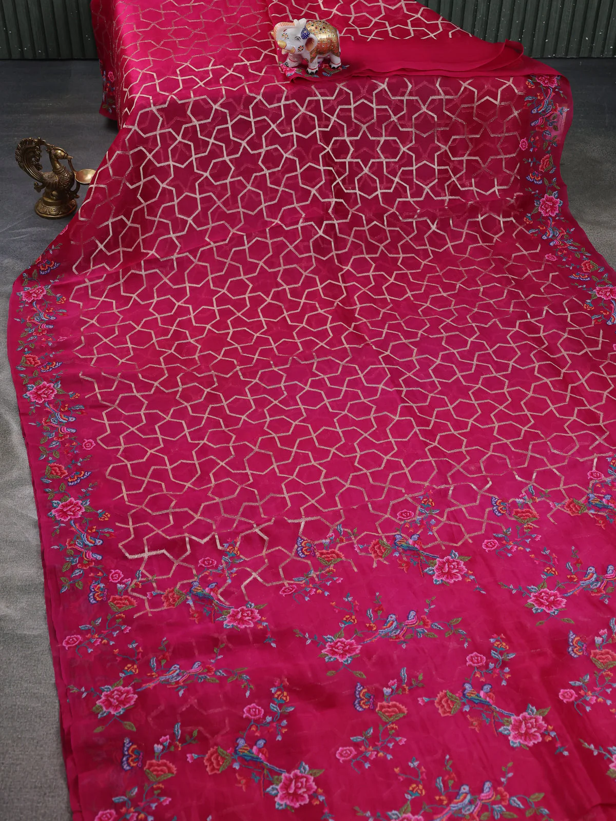 Pink Organza Silk Saree - Image 2