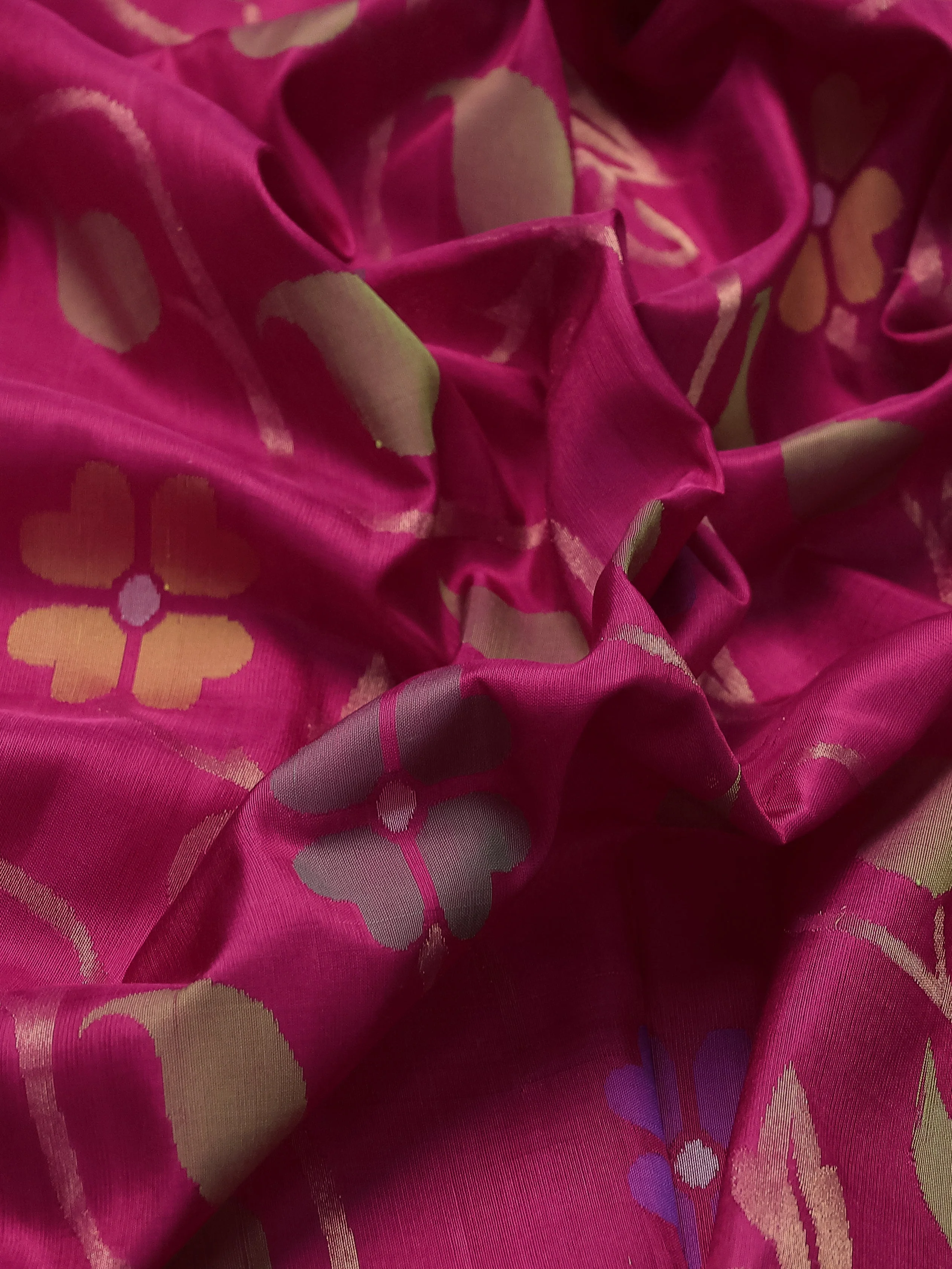 Pink Uppada Silk Saree With Jamdhani Weaves - Image 3