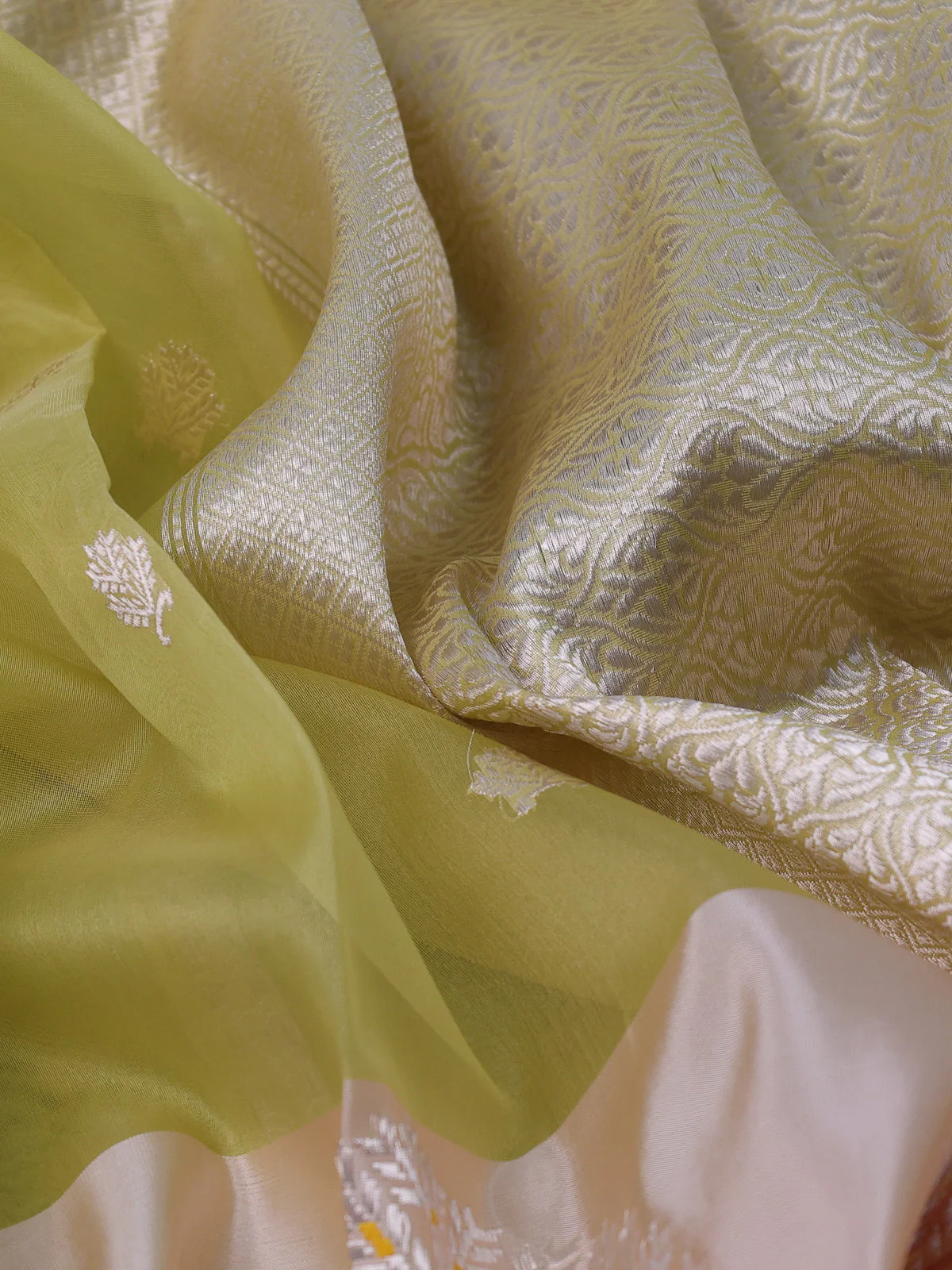 Pista Green & Cream Banarasi Kora Saree With Zari Buttas & Long Rich Border - Image 3
