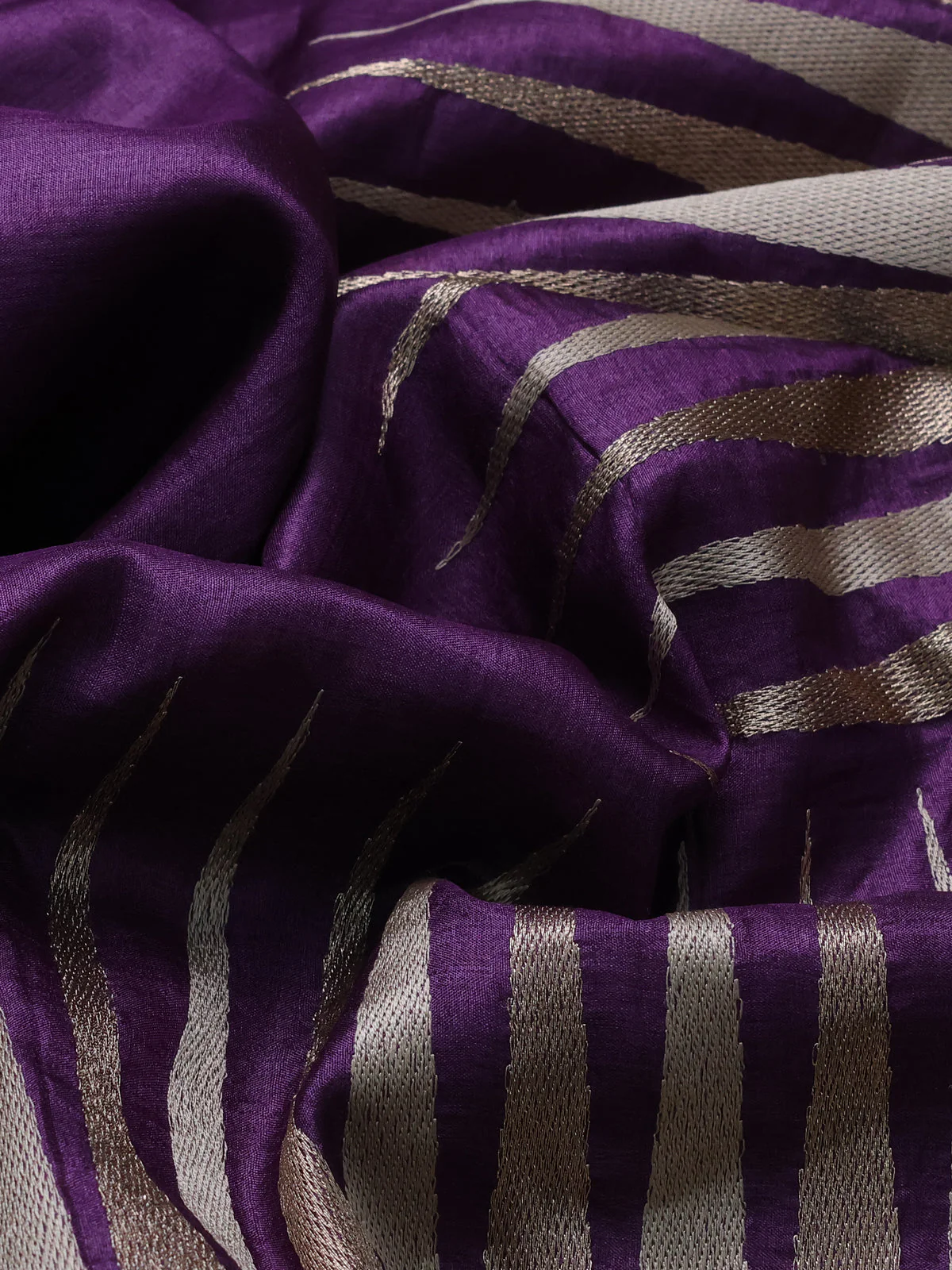 Purple Tussar Silk Saree - Image 3