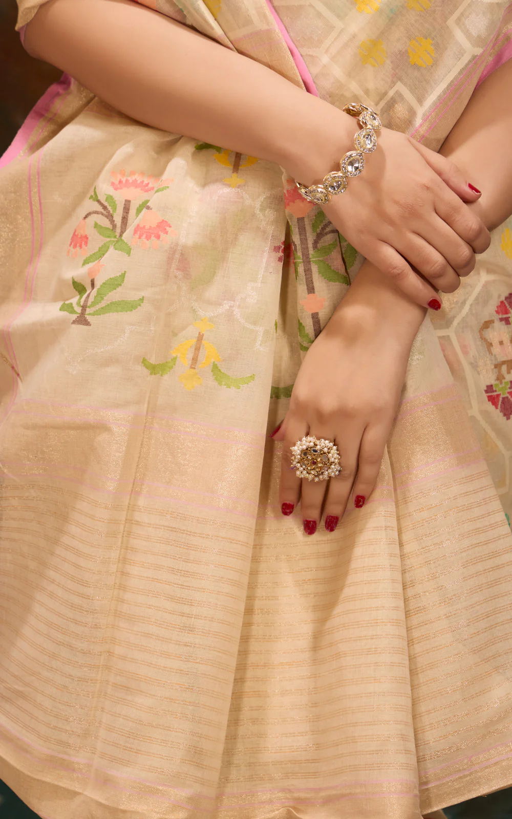 Cream & Pink Real Zari Banarasi Kora Saree With Jandani Weaves - Image 4