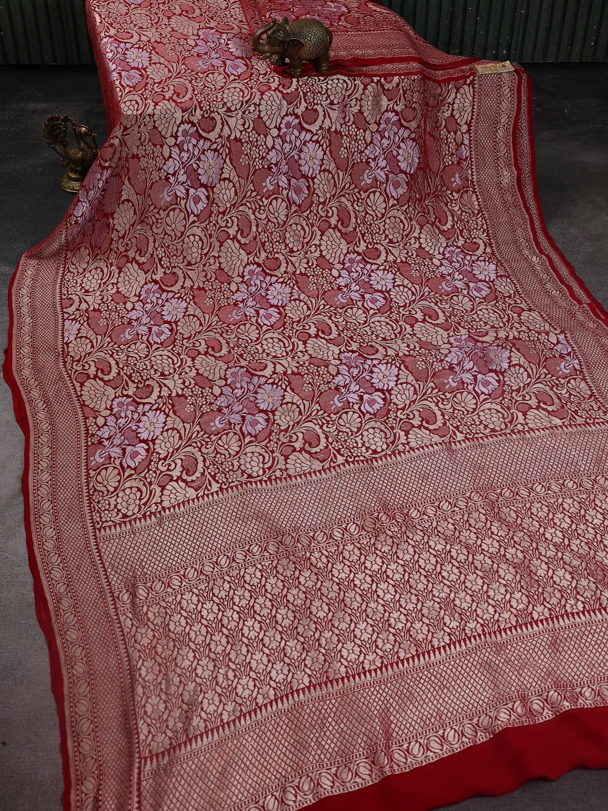 Red Banarasi Georgette Saree - Image 2