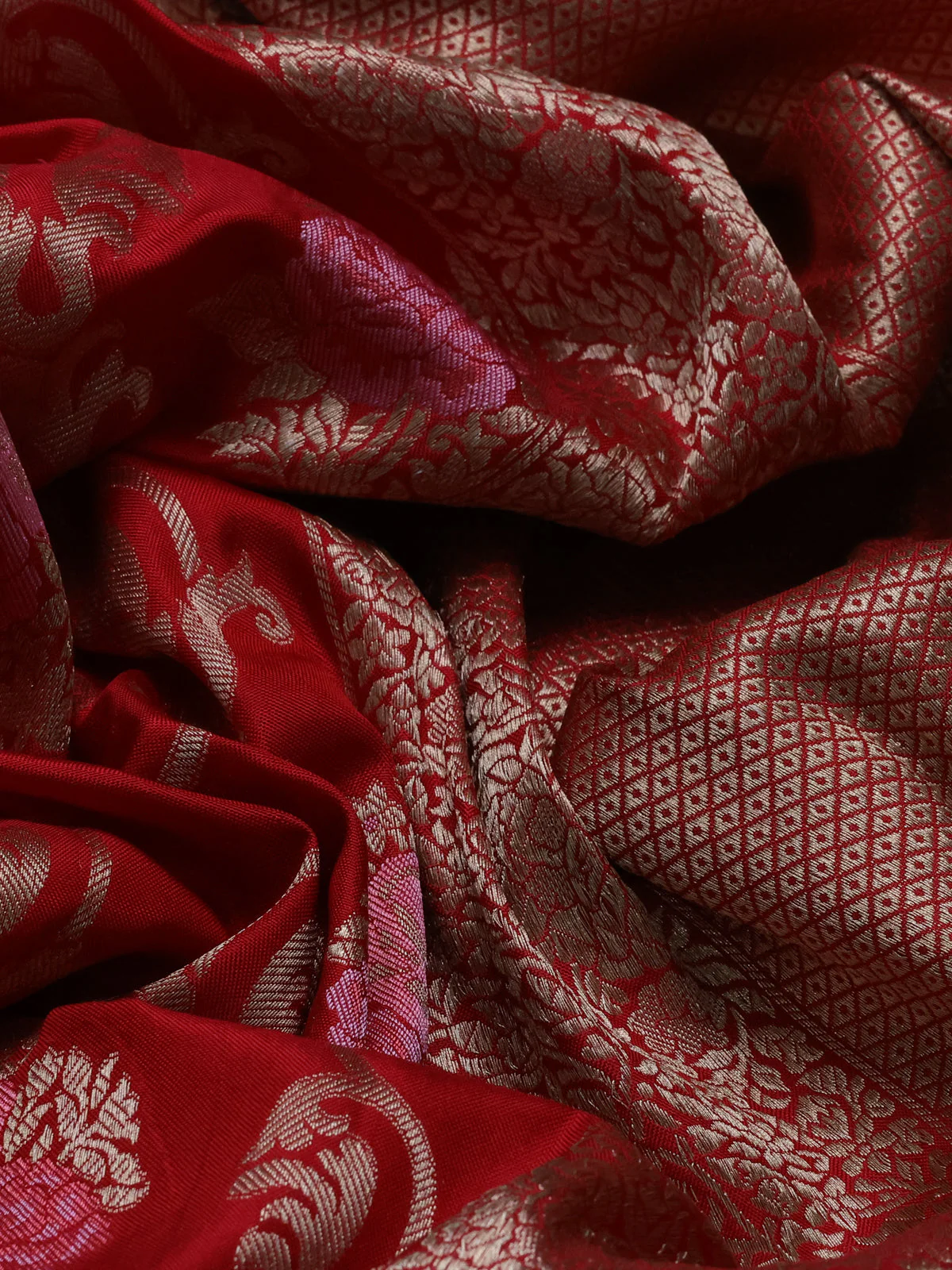 Red Banarasi Silk Saree - Image 3
